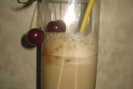 Кофе «frappe по-гречески» со льдом