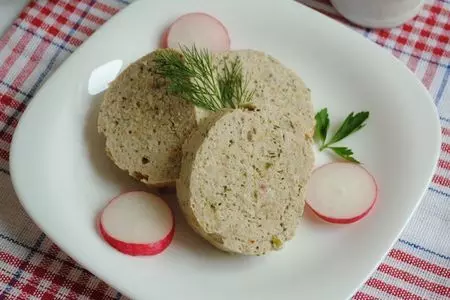 Колбаса из курицы на пару