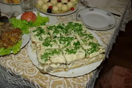 Торт закусочный с грибами