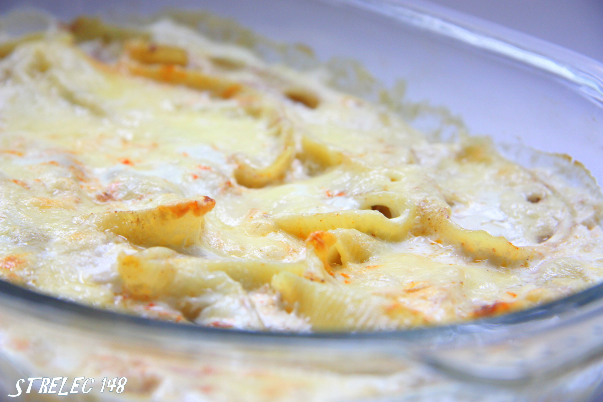 Конкильони (conchiglioni) с мясным фаршем и орехами в сливочном соусе. -  пошаговый рецепт с фото (27057 просмотров)