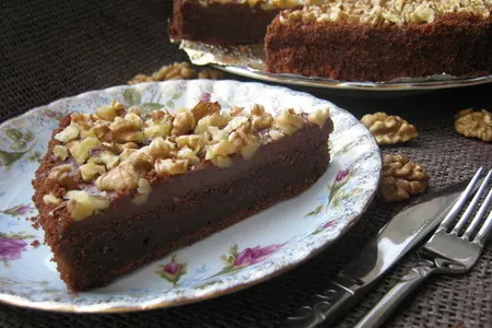 Шоколадный торт - пирог  ( sour cream and nut slice)