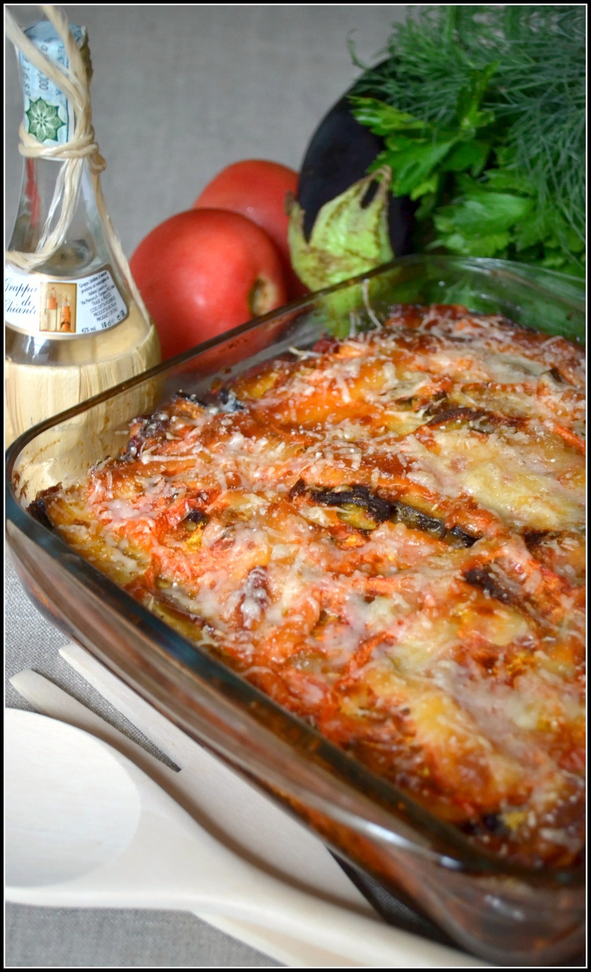 Баклажаны в томатном соусе с пармезаном(melanzane alla parmigiana ) -  пошаговый рецепт с фото (12508 просмотров)