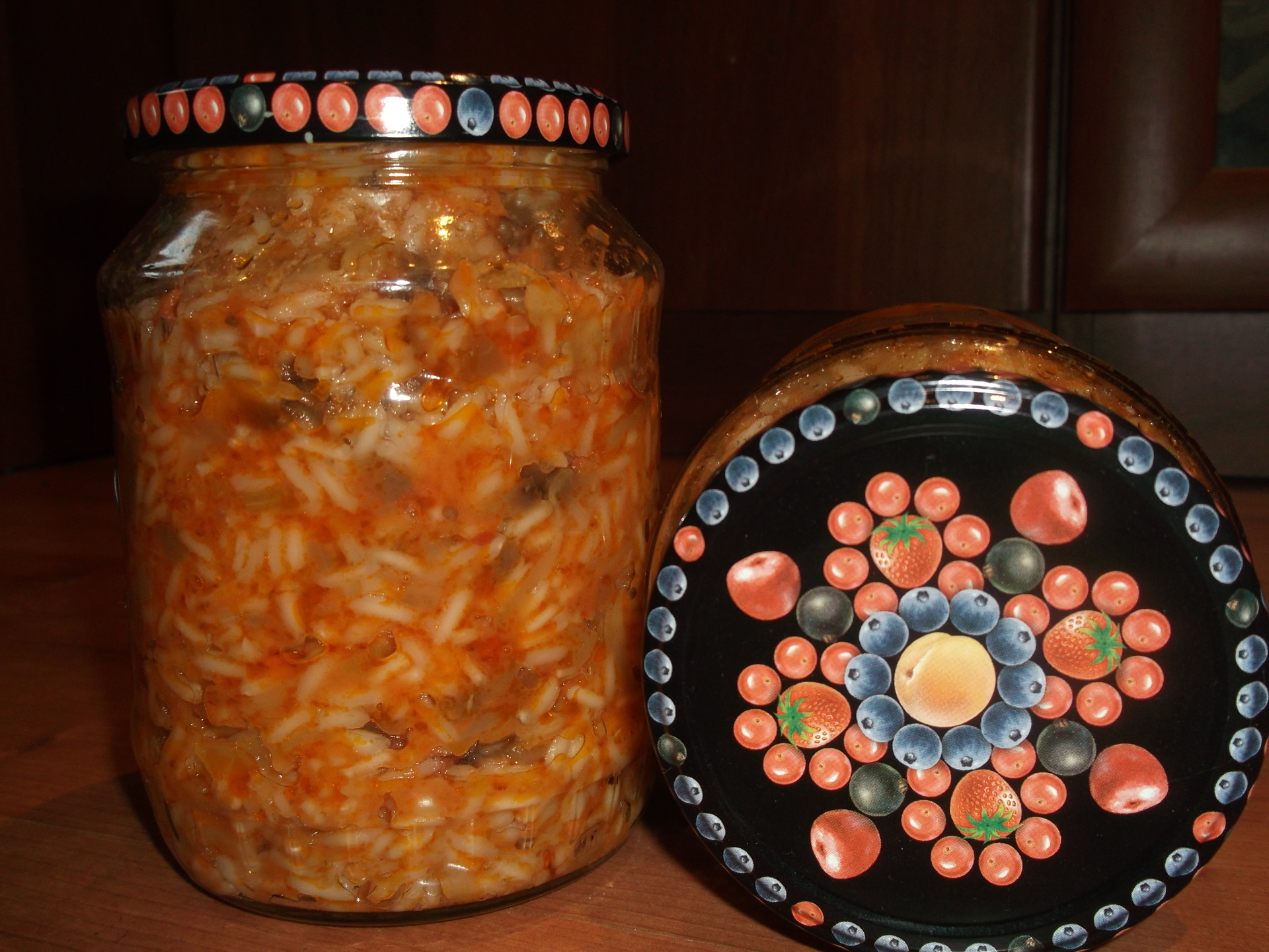 Салат с рисом (заготовка на зиму), пошаговый рецепт на ккал, фото, ингредиенты - Елена