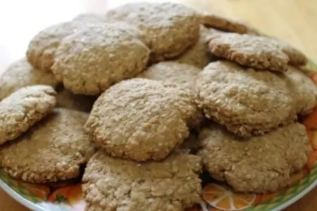 Овсяное печенье с кокосовой стружкой и кунжутом